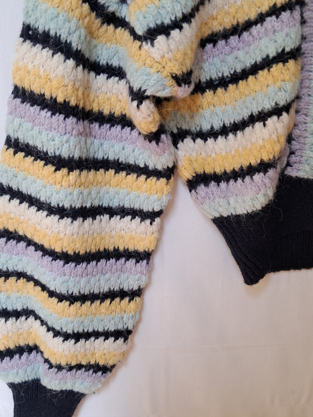 Zara ulti Color Striped Chunky Knit Cropped Sweater Crew Neck Pastel Black Boho - Picture 7 of 12